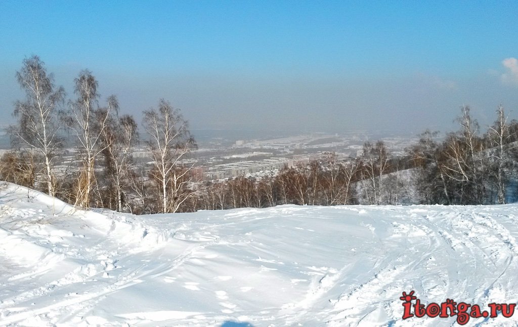 Горнолыжка новокузнецк. Горнолыжка Запсиб Новокузнецк. Соколиная гора Новокузнецк. Гора Маяковая Новокузнецк. Горнолыжка на Маяковой горе Новокузнецк.