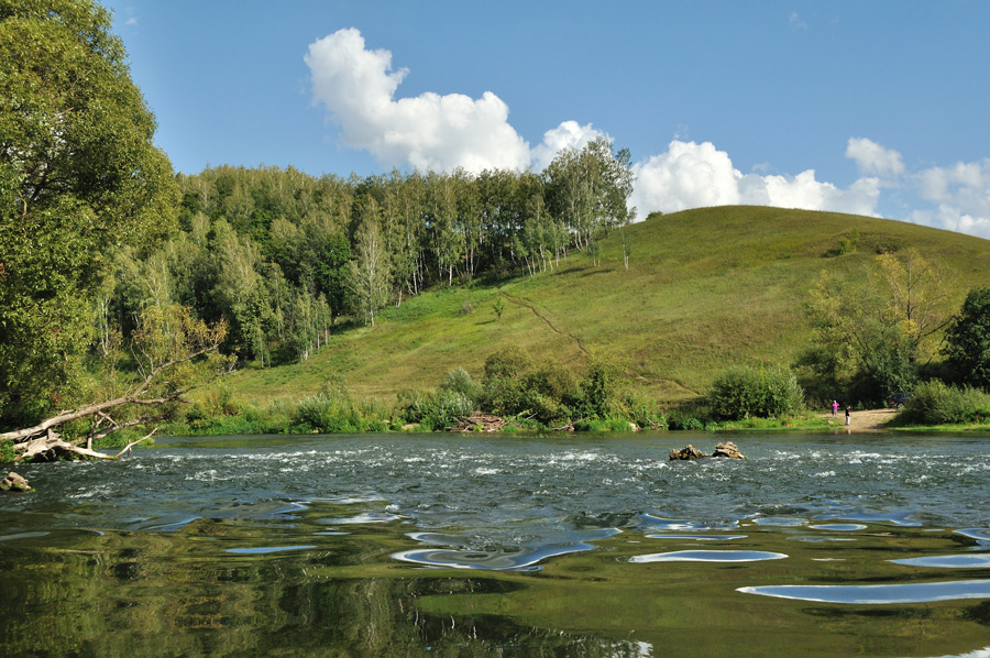 Река красная меча